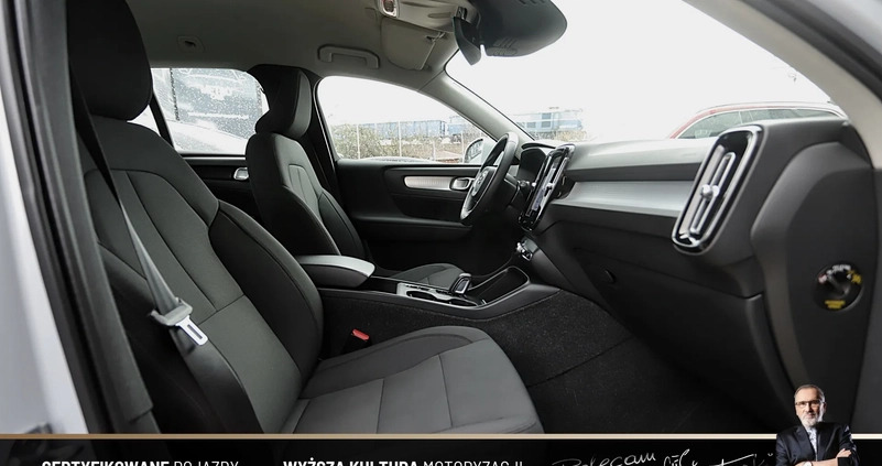 Volvo XC 40 cena 139898 przebieg: 44296, rok produkcji 2021 z Strzegom małe 497